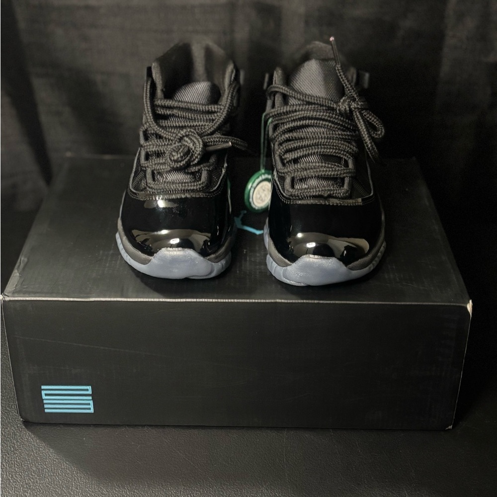 Gamma blue 11s